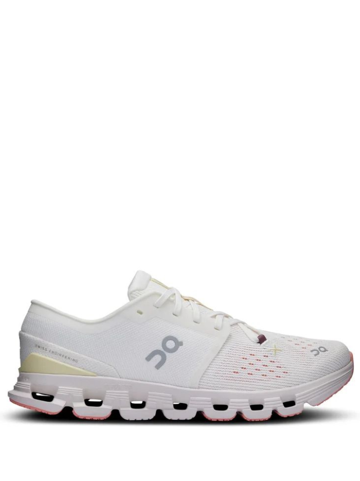 On Cloud X 4 ‘Ivory Sand’