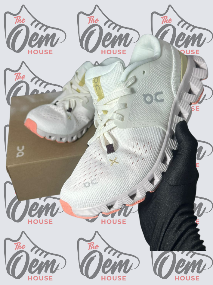 On Cloud X 4 ‘Ivory Sand’