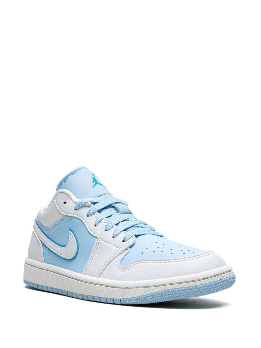 Jordan 1 Low SE "reverse Ice Blue"