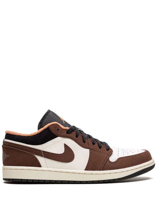 Jordan 1 low Mocha Brown