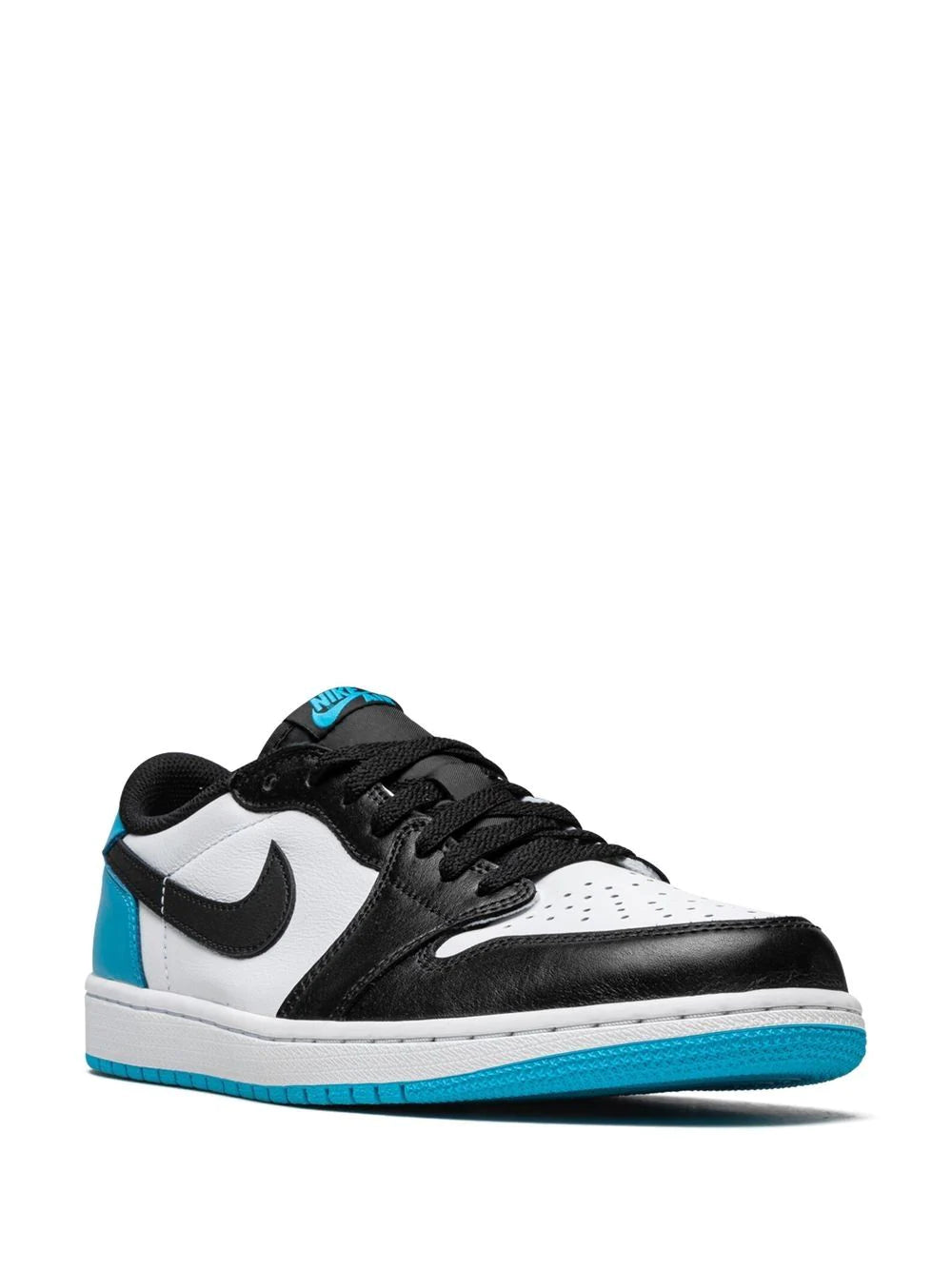 Jordan 1 low OG UNC