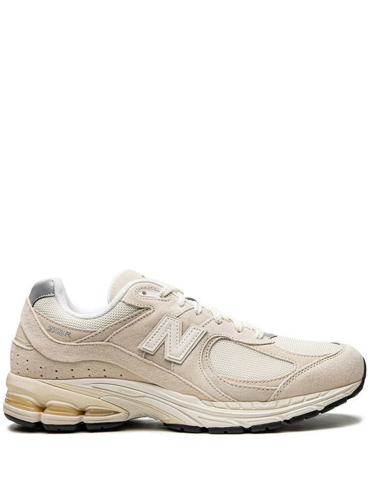 New Balance 2002r bone